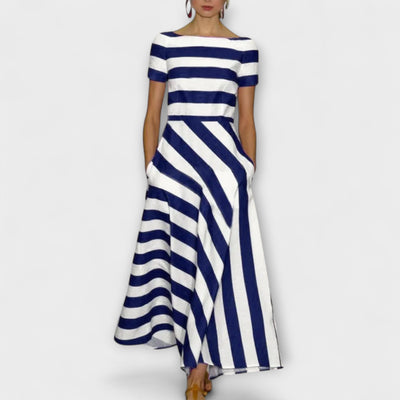 Ariela – Vestido Maxí de Línea A a Rayas