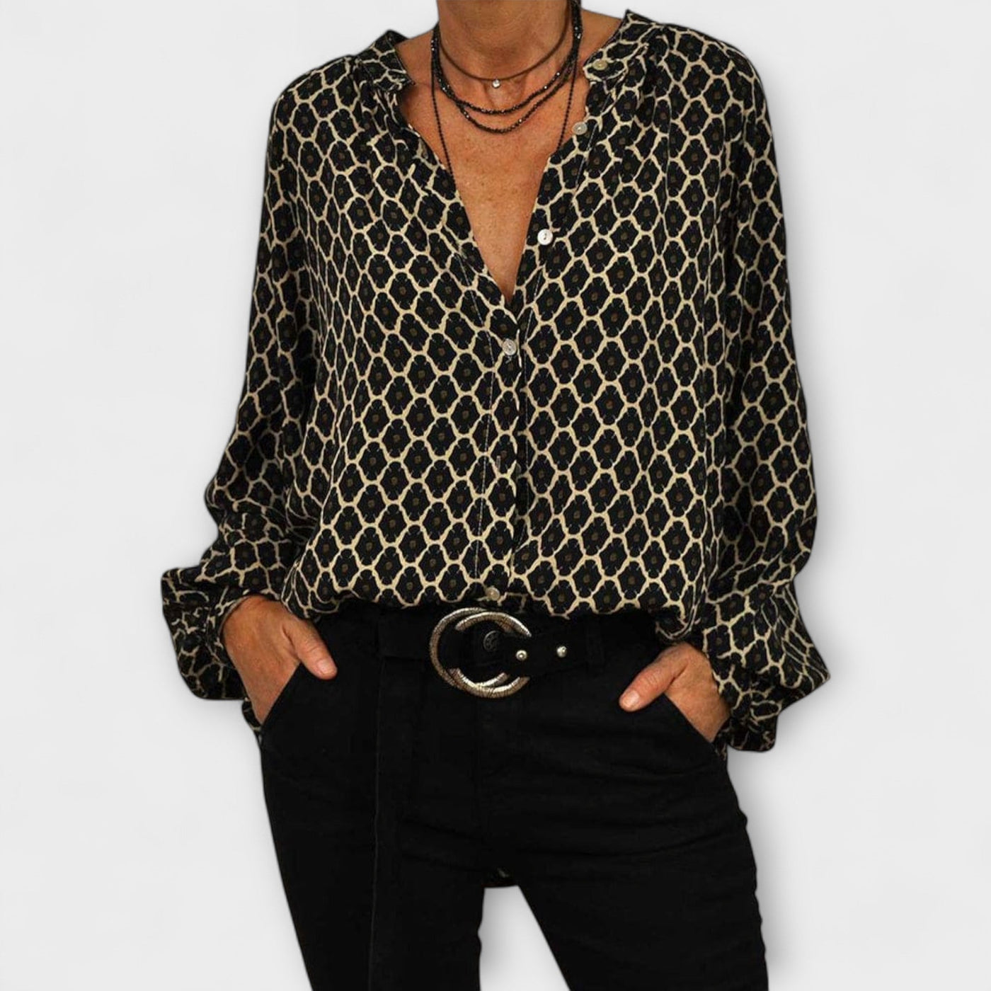 Imma – Blusa moderna con escote en V